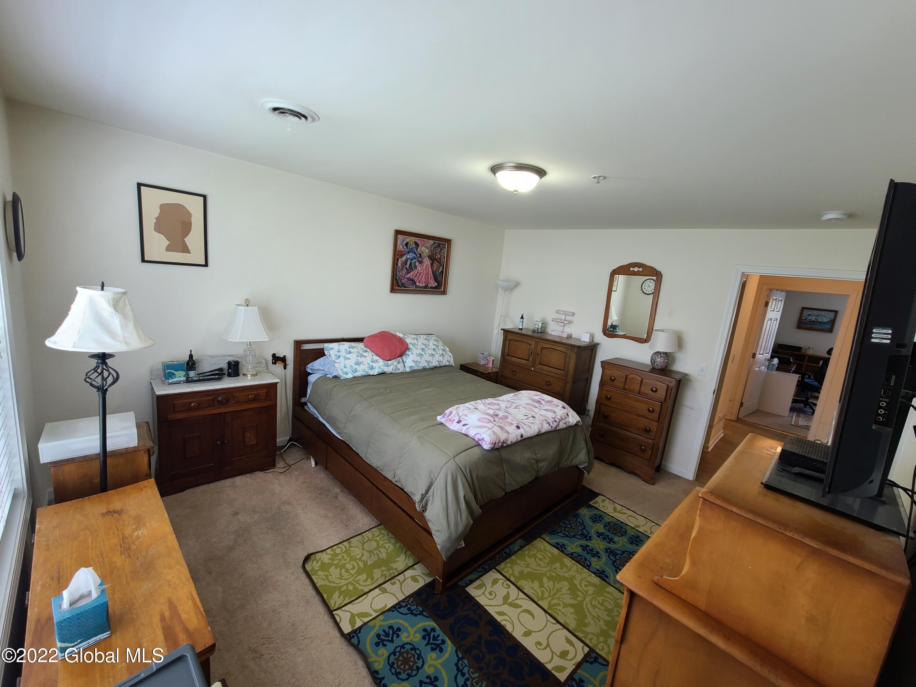 2000 Curry Road, Unit 17 Rotterdam, NY 12303 - Photo 11 of 19 20220617_124837