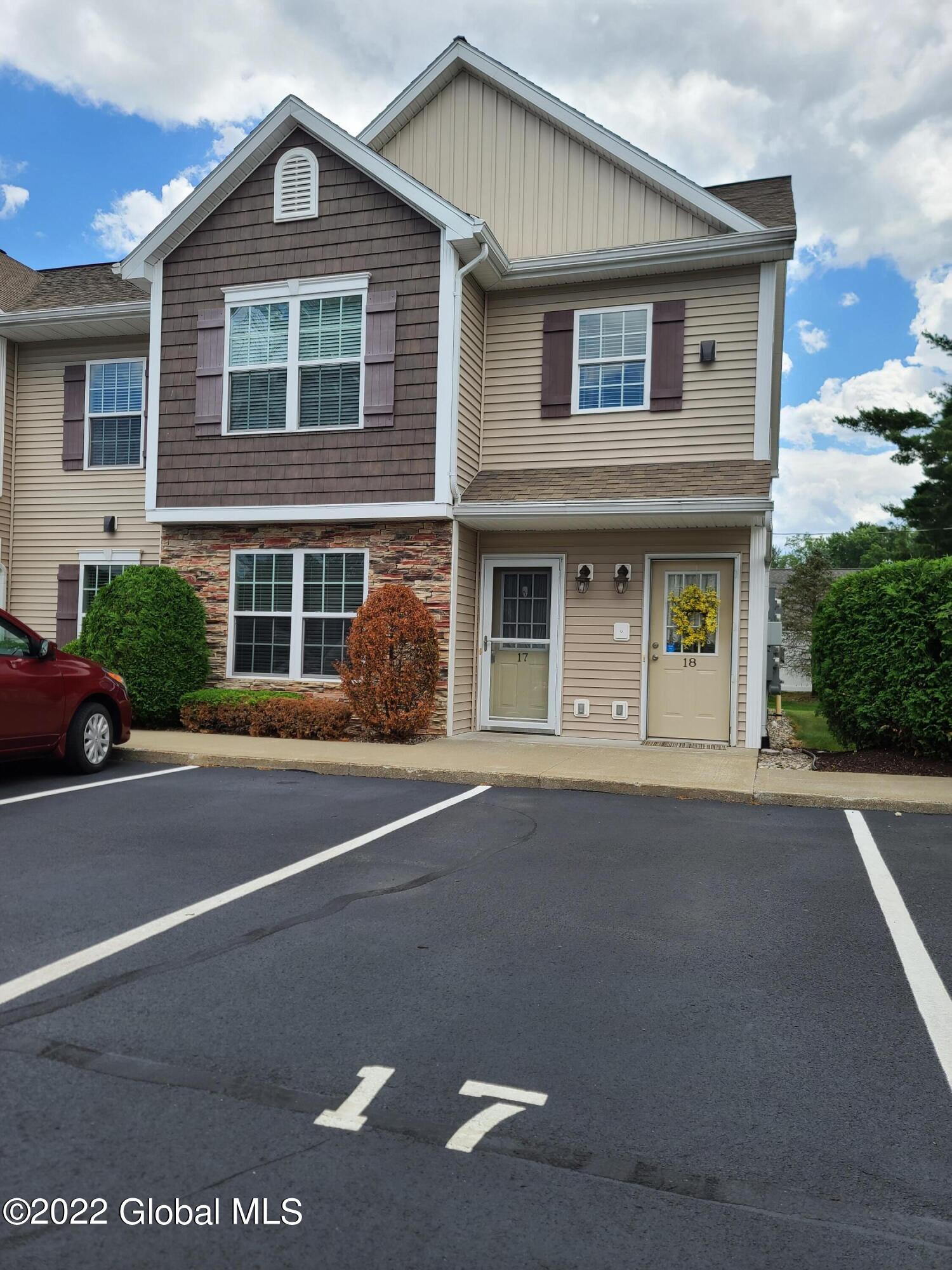 2000 Curry Road, Unit 17 Rotterdam, NY 12303 - Photo 16 of 19 20220617_125325