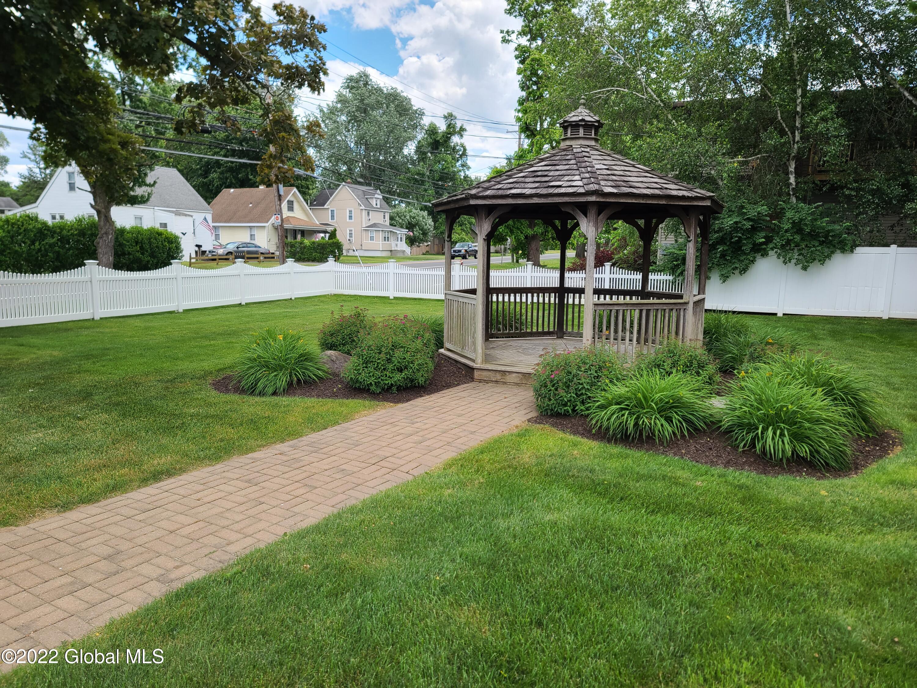 2000 Curry Road, Unit 17 Rotterdam, NY 12303 - Photo 17 of 19 20220617_125416
