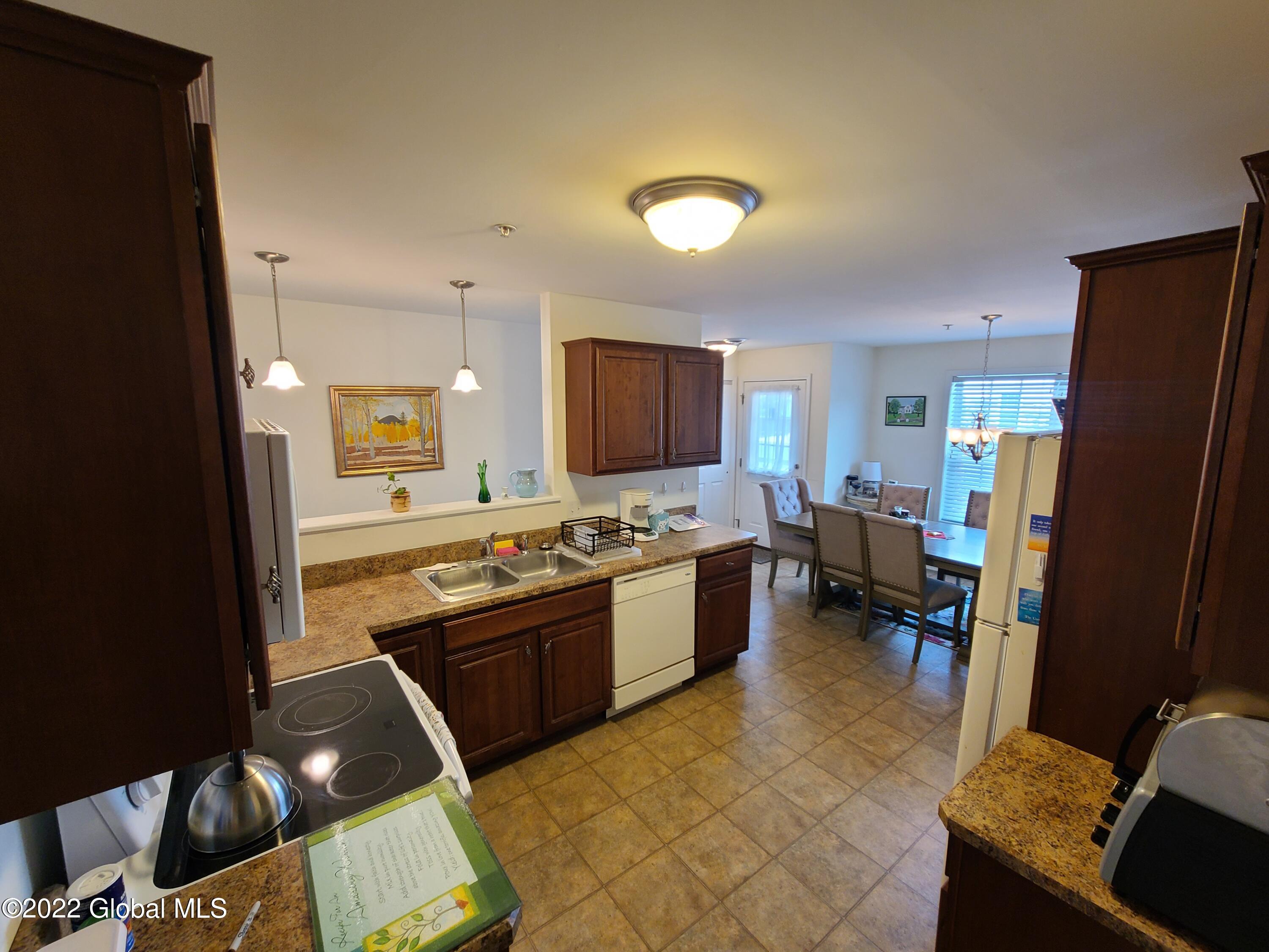 2000 Curry Road, Unit 17 Rotterdam, NY 12303 - Photo 4 of 19 20220617_124915