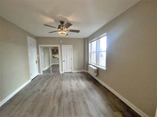 $1,495 | 432 West Belmont Avenue, Unit 205, Chicago, IL 60657