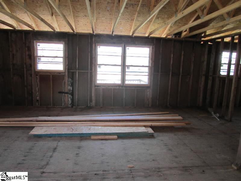 7831 Neely Ferry Road Laurens, SC 29360 - Photo 12 of 17