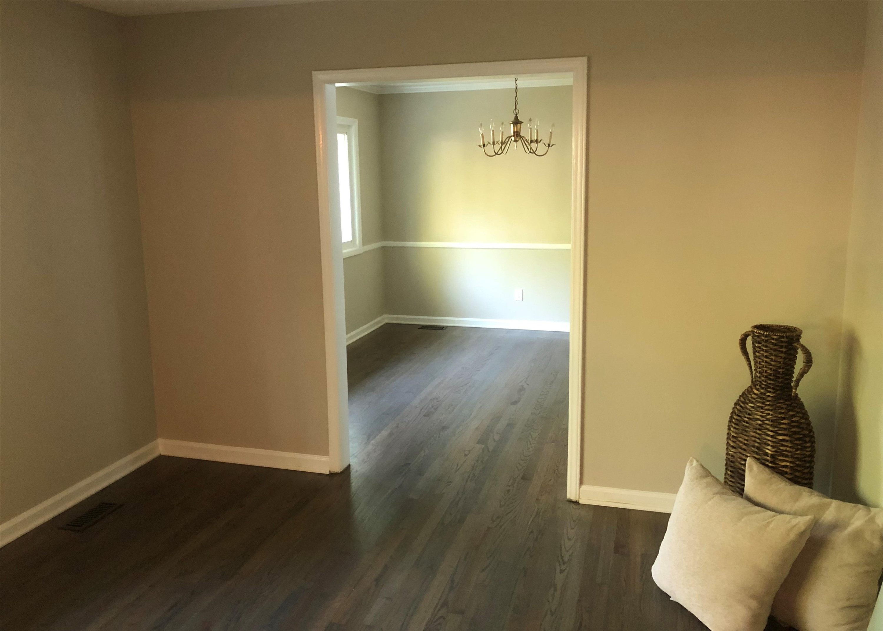 1404 Falls Church Road Raleigh, NC 27609 - Photo 4 of 11 Photo 4