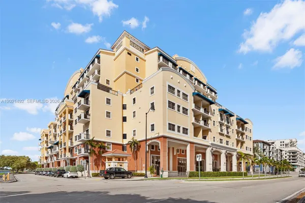 $3,650 | 8390 Southwest 72nd Avenue, Unit 412, Miami, FL 33143