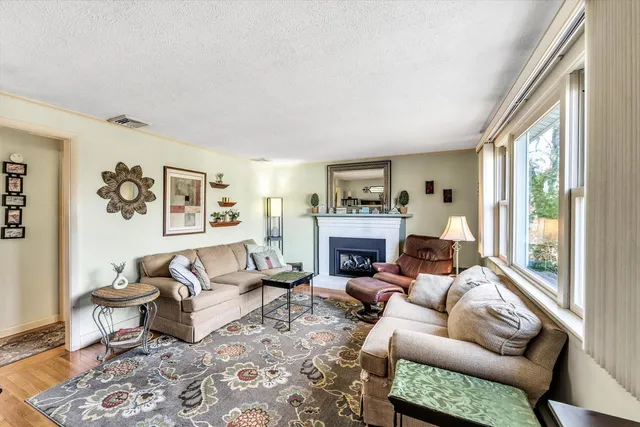 $485,000 | 48 Maple Street, Buzzards Bay, MA 02532