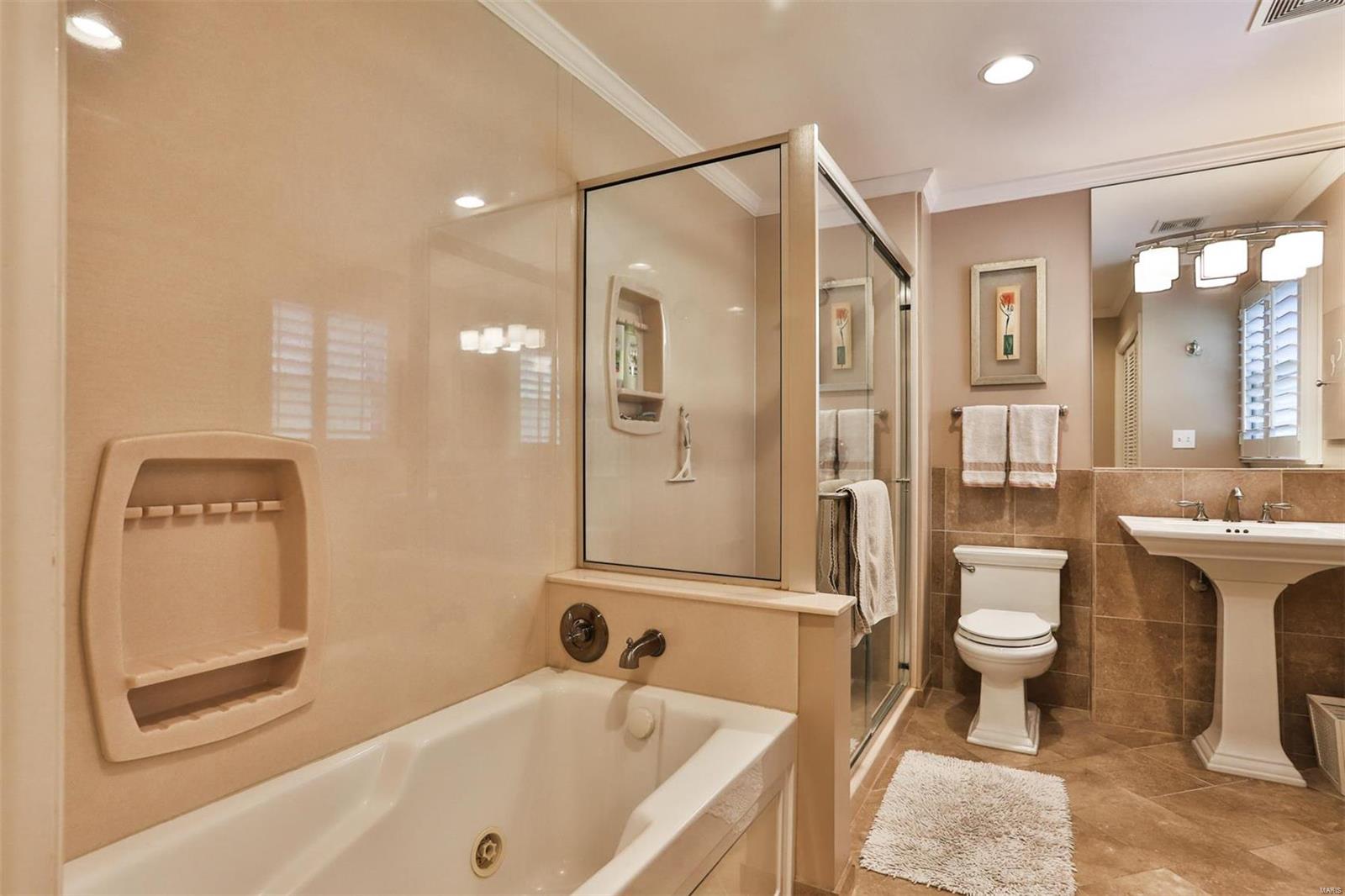 12828 Beaver Dam Road St. Louis, MO 63131 - Photo 22 of 30 Gallery Image 22