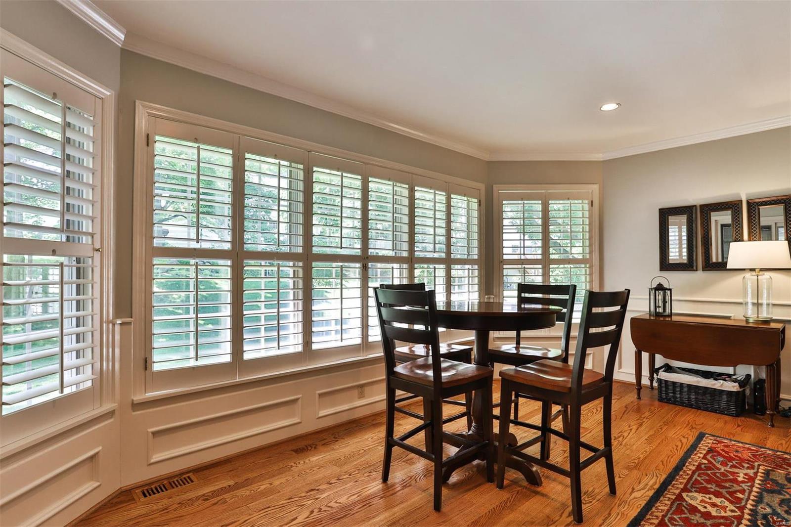 12828 Beaver Dam Road St. Louis, MO 63131 - Photo 9 of 30 Gallery Image 9