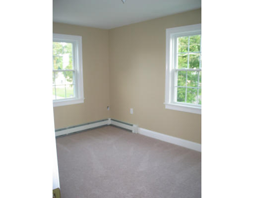 99 Sconticut Neck Road Fairhaven, MA 02719 - Photo 5 of 8 Gallery Image 5