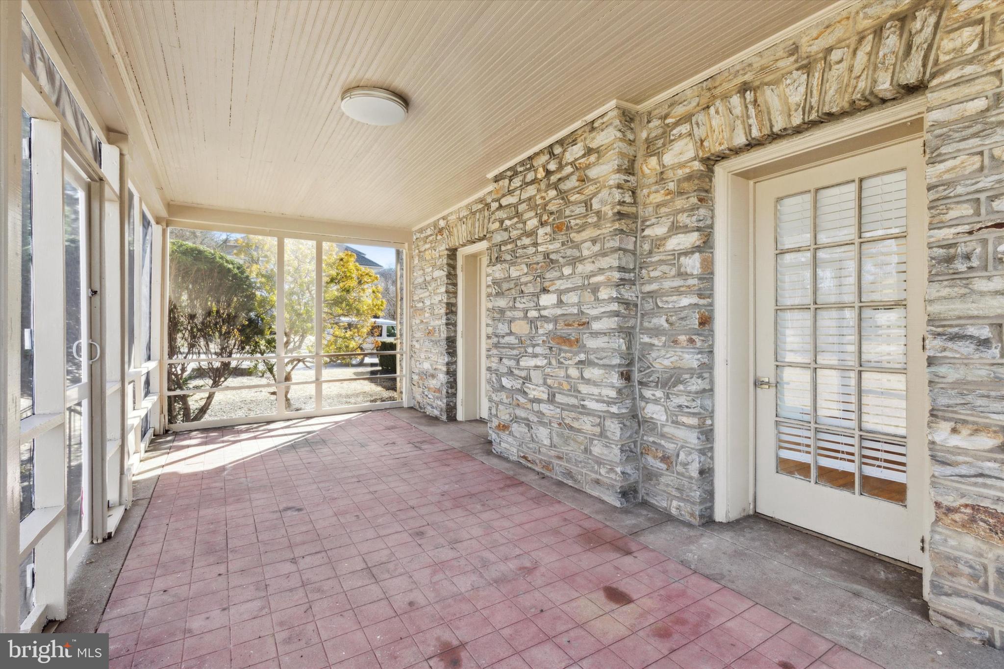 1329 Olive Street Coatesville, PA 19320 - Photo 13 of 35