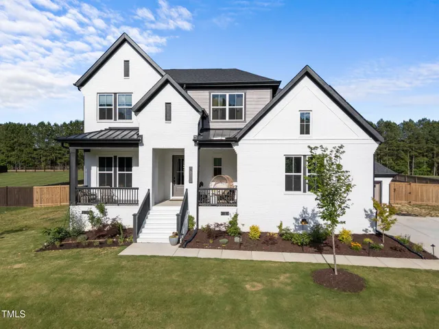$769,000 | 105 Scotland Drive, Youngsville, NC 27596