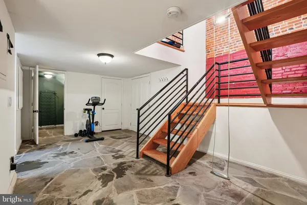 a car parked in front of a building