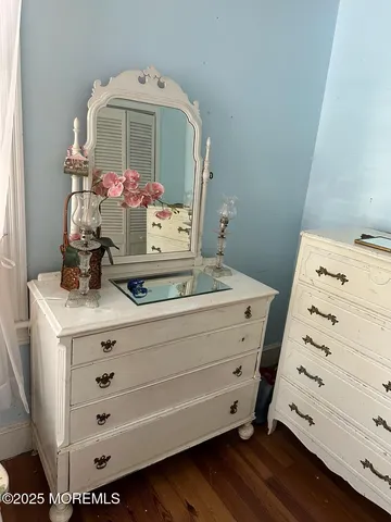 a picture of water heater