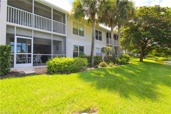 $3,510 | 5025 Cedar Springs Drive, Unit 102, Naples, FL 34110