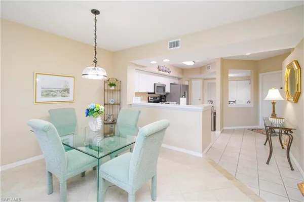 $3,510 | 5025 Cedar Springs Drive, Unit 102, Naples, FL 34110