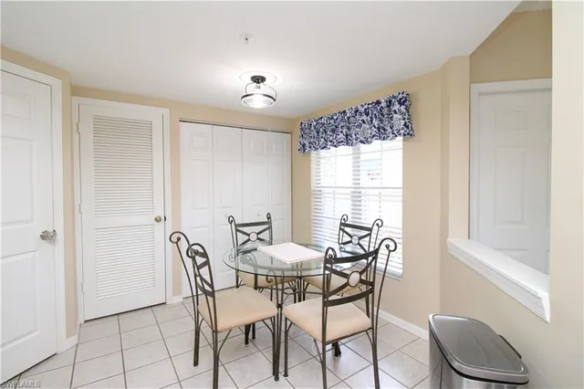 $3,510 | 5025 Cedar Springs Drive, Unit 102, Naples, FL 34110