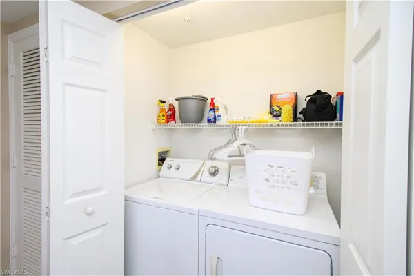 $3,510 | 5025 Cedar Springs Drive, Unit 102, Naples, FL 34110