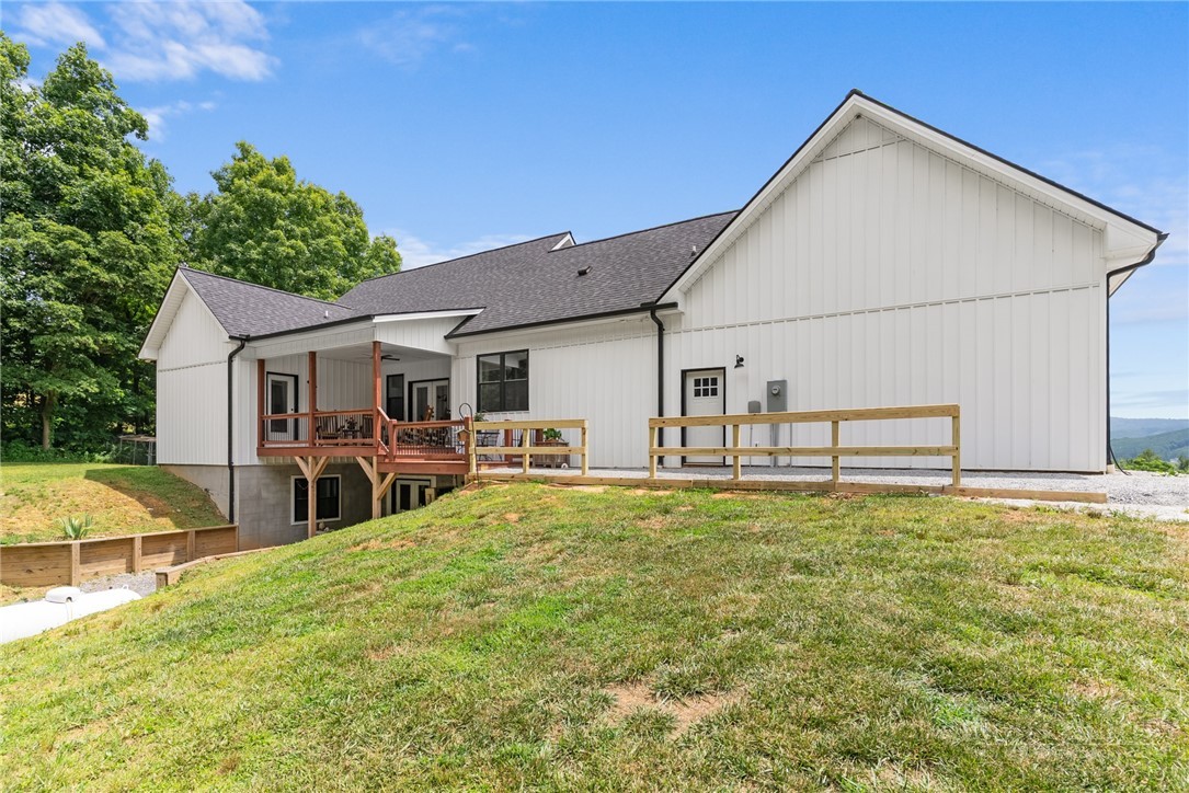 287 Wolfe Road Sparta, NC 28675 - Photo 38 of 50