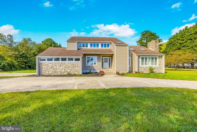 $750,000 | 15250 Hudson Road, Milton, DE 19968