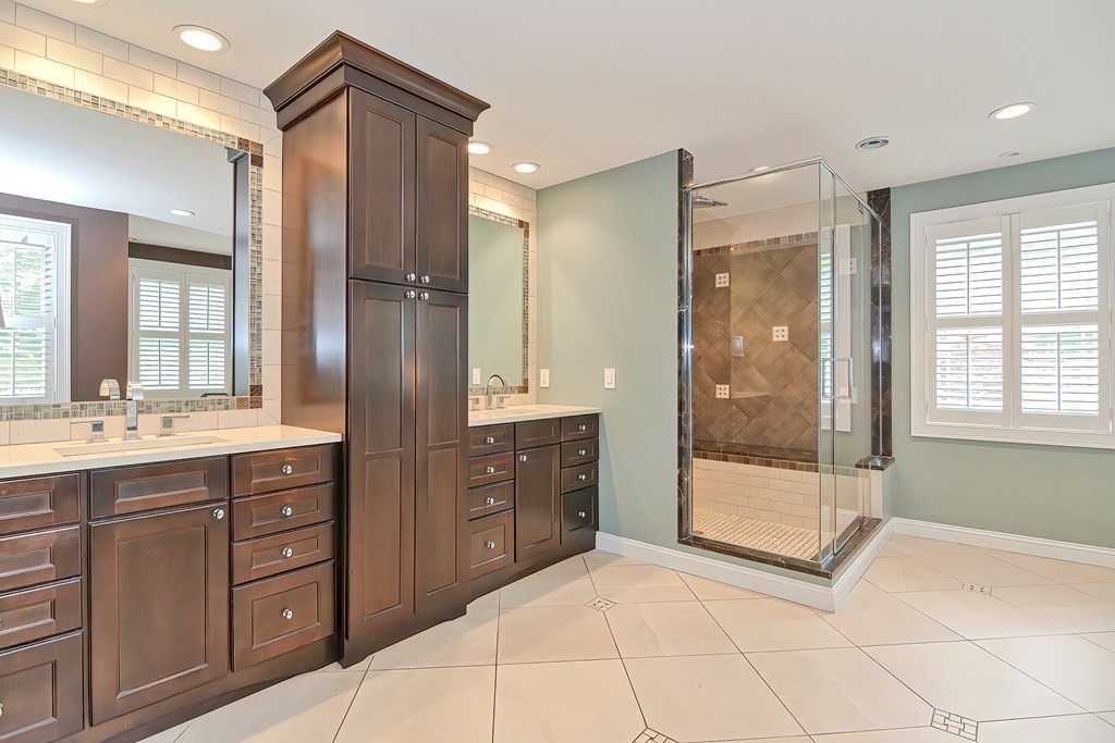 27 Livingston Road Sharon, MA 02067 - Photo 20 of 42 Gallery Image 20