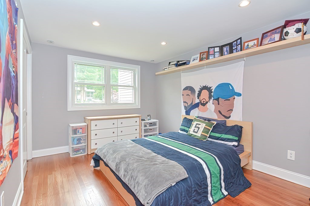 27 Livingston Road Sharon, MA 02067 - Photo 25 of 42 Gallery Image 25