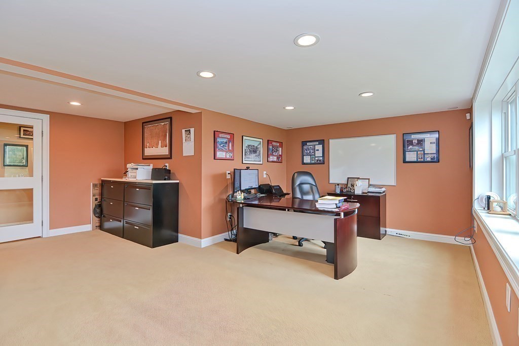 27 Livingston Road Sharon, MA 02067 - Photo 33 of 42 Gallery Image 33