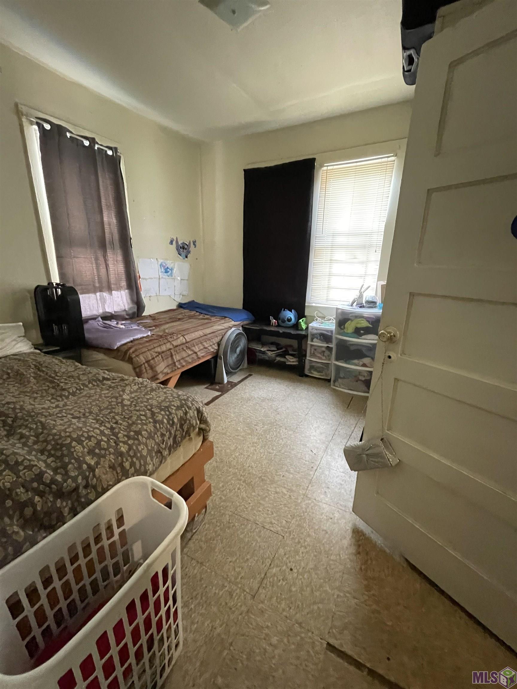1327 Julia Street Baton Rouge, LA 70802 - Photo 8 of 10 Gallery Image 8