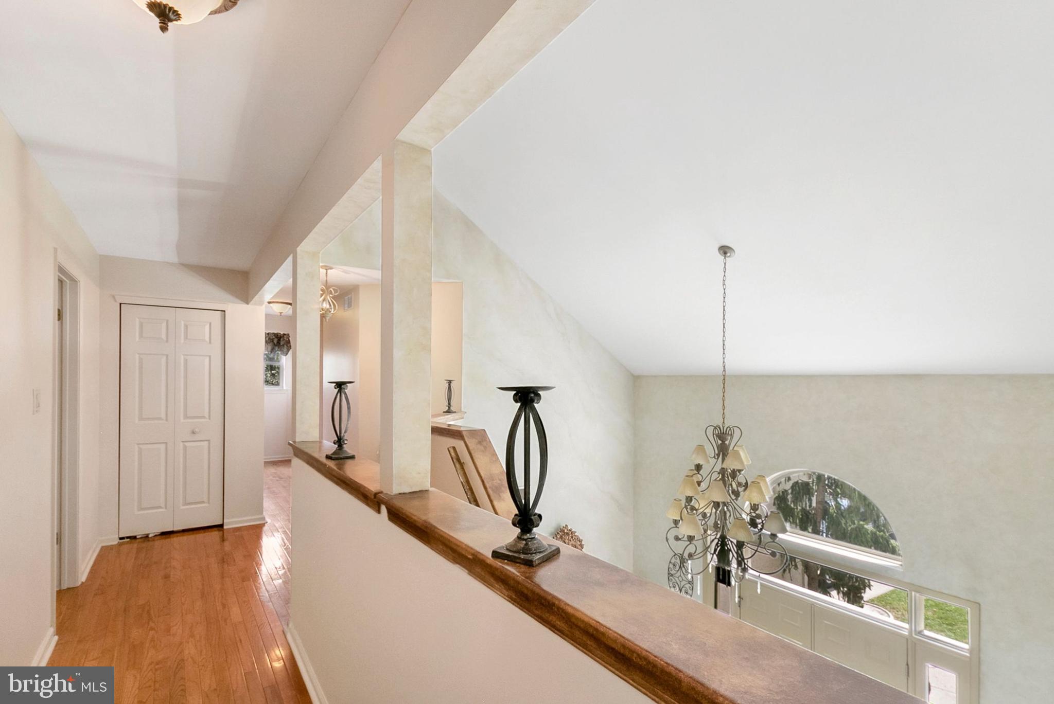 19 Pavilion Road Voorhees, NJ 08043 - Photo 20 of 36 Upstairs foyer