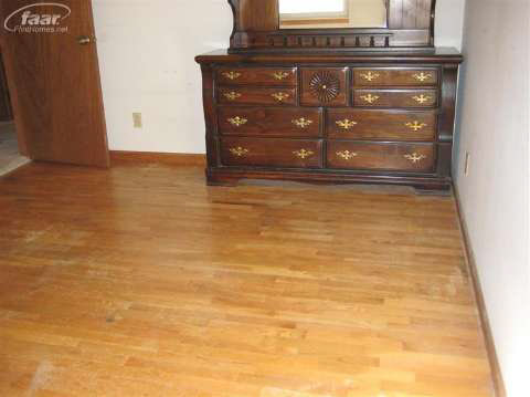 16375 Whitaker Road Linden, MI 48451 - Photo 15 of 25 20376911-14.JPG