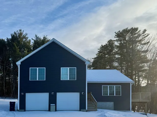 $514,900 | 564 Kenduskeag Avenue, Bangor, ME 04401