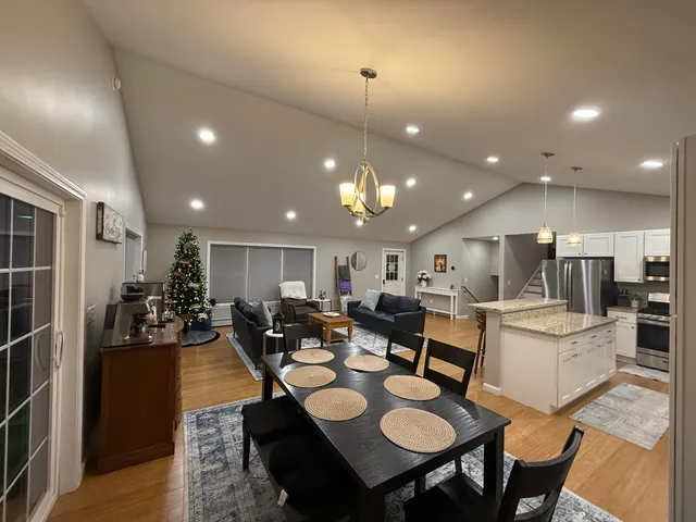 $524,900 | 564 Kenduskeag Avenue, Bangor, ME 04401