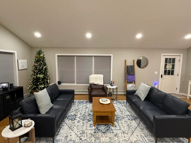 $524,900 | 564 Kenduskeag Avenue, Bangor, ME 04401