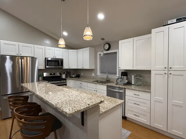 $524,900 | 564 Kenduskeag Avenue, Bangor, ME 04401