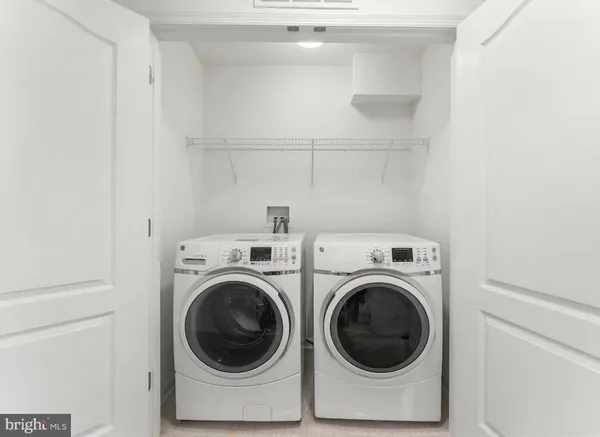 a view of a backyard with door