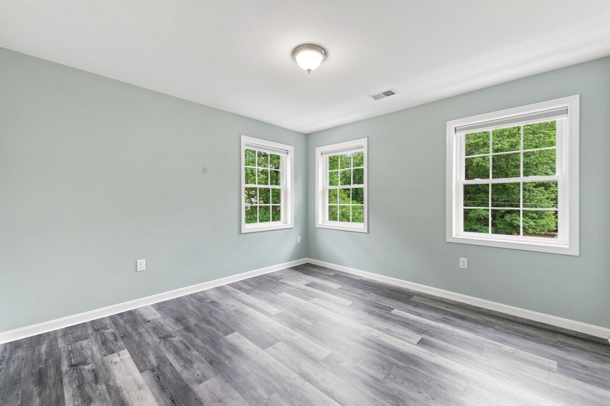 8 Victory Road Billerica, MA 01862 - Photo 28 of 40 Gallery Image 28