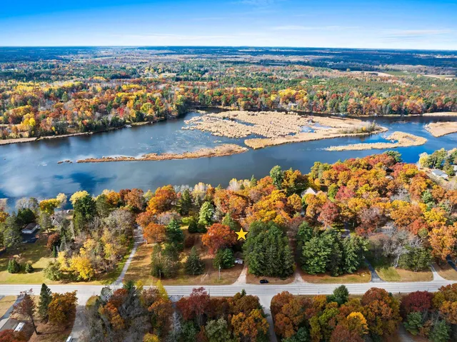 $254,900 | N3221 Right Of Way Road, Peshtigo, WI 54157