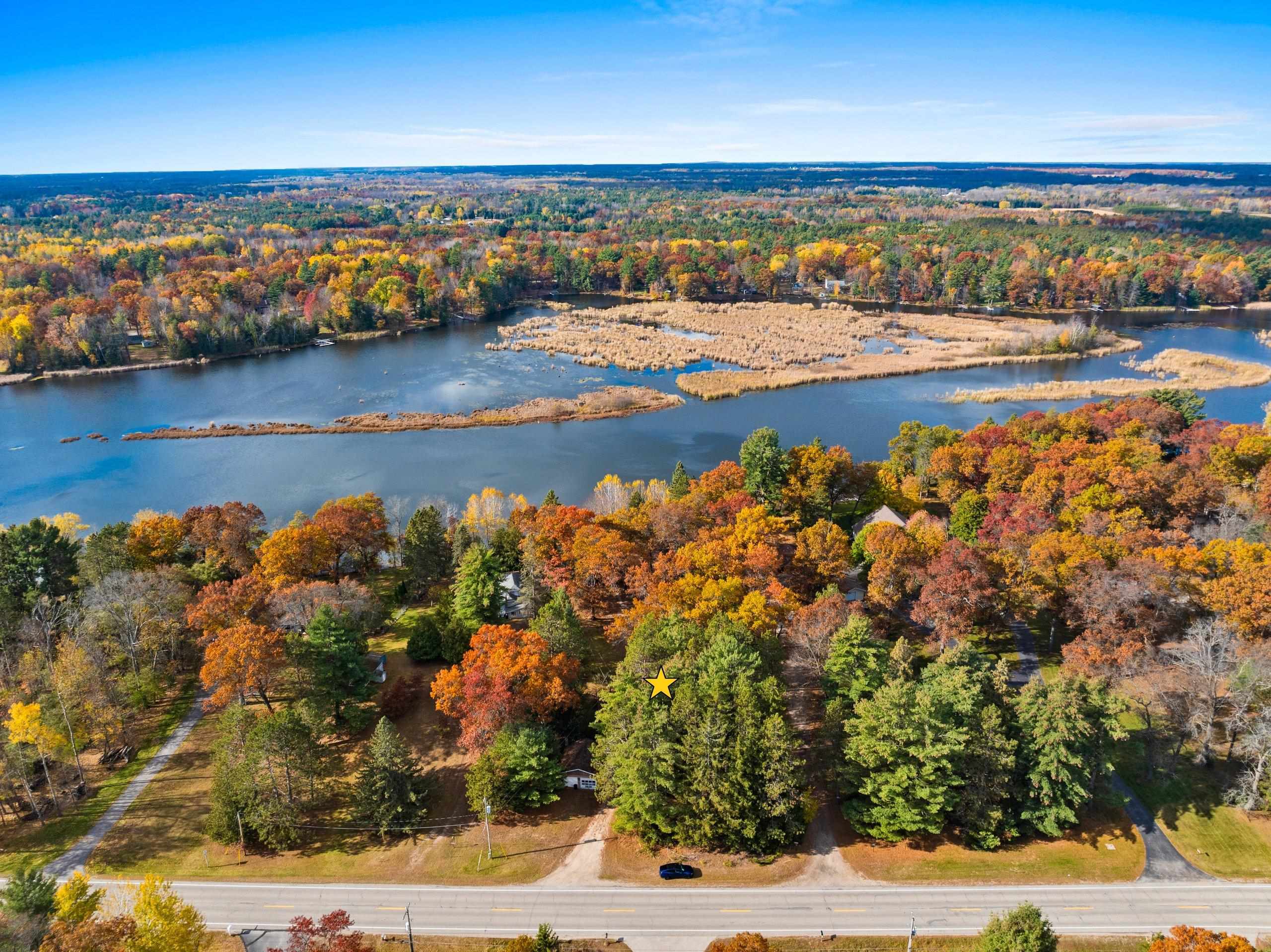 N3221 Right Of Way Road Peshtigo, WI 54157 - Photo 2 of 52