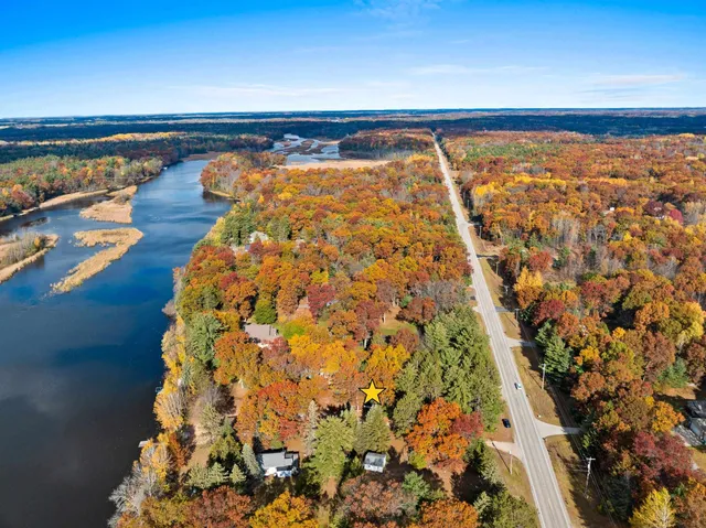 $254,900 | N3221 Right Of Way Road, Peshtigo, WI 54157