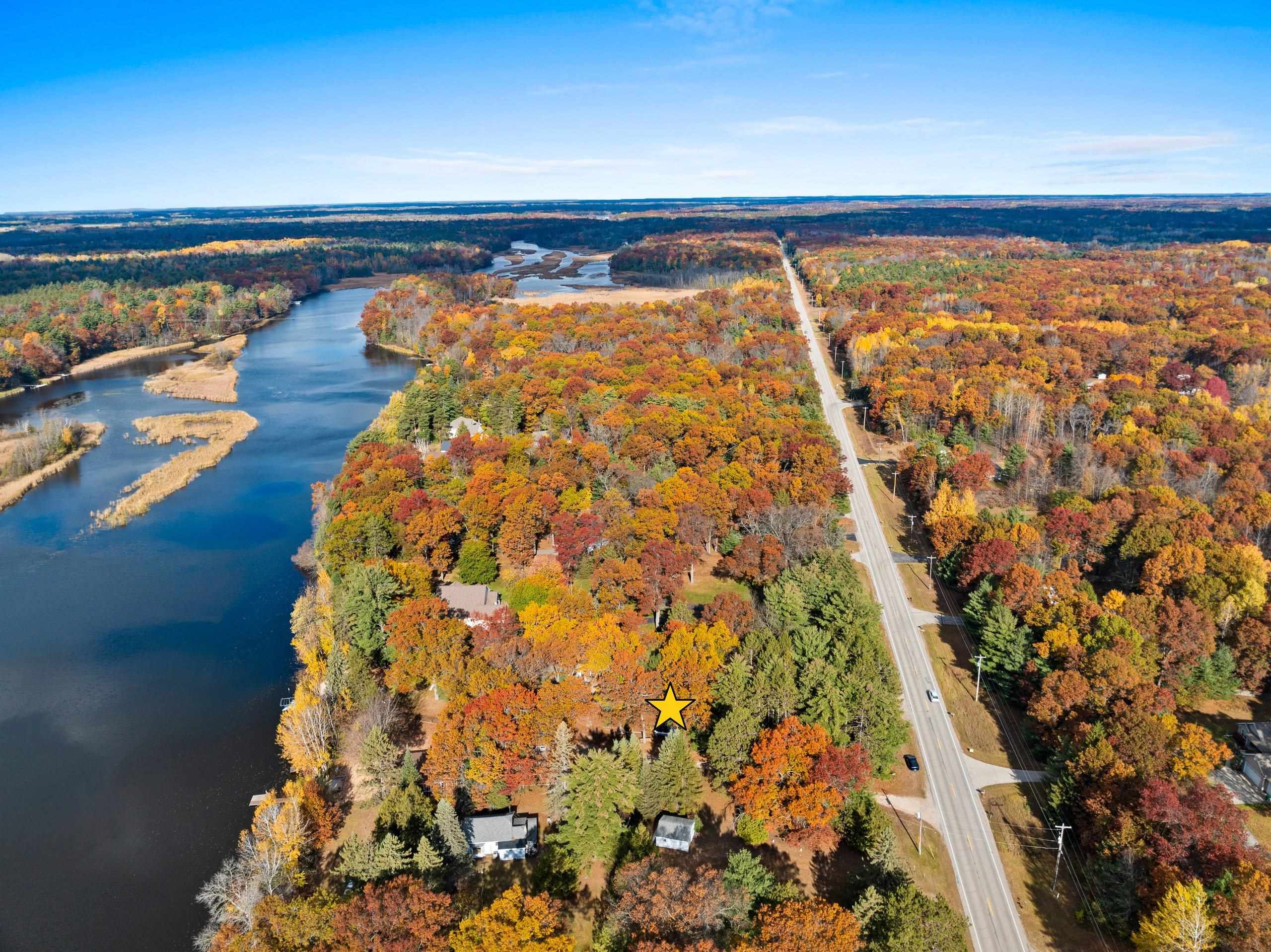 N3221 Right Of Way Road Peshtigo, WI 54157 - Photo 3 of 52