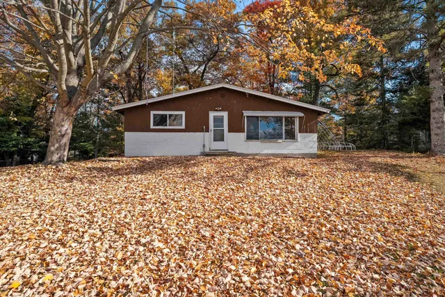 $254,900 | N3221 Right Of Way Road, Peshtigo, WI 54157