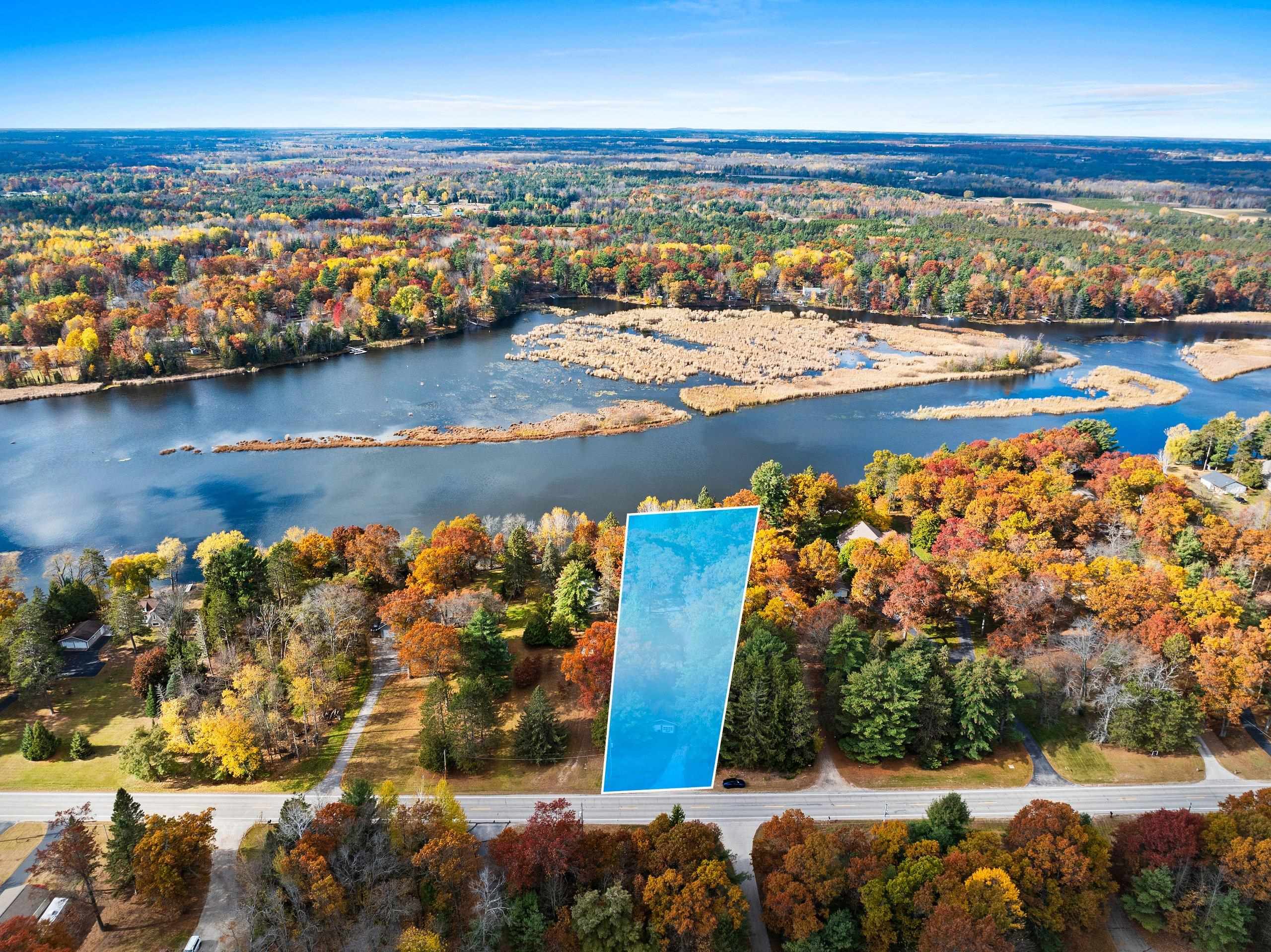 N3221 Right Of Way Road Peshtigo, WI 54157 - Photo 7 of 52