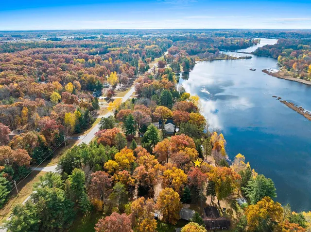 $254,900 | N3221 Right Of Way Road, Peshtigo, WI 54157