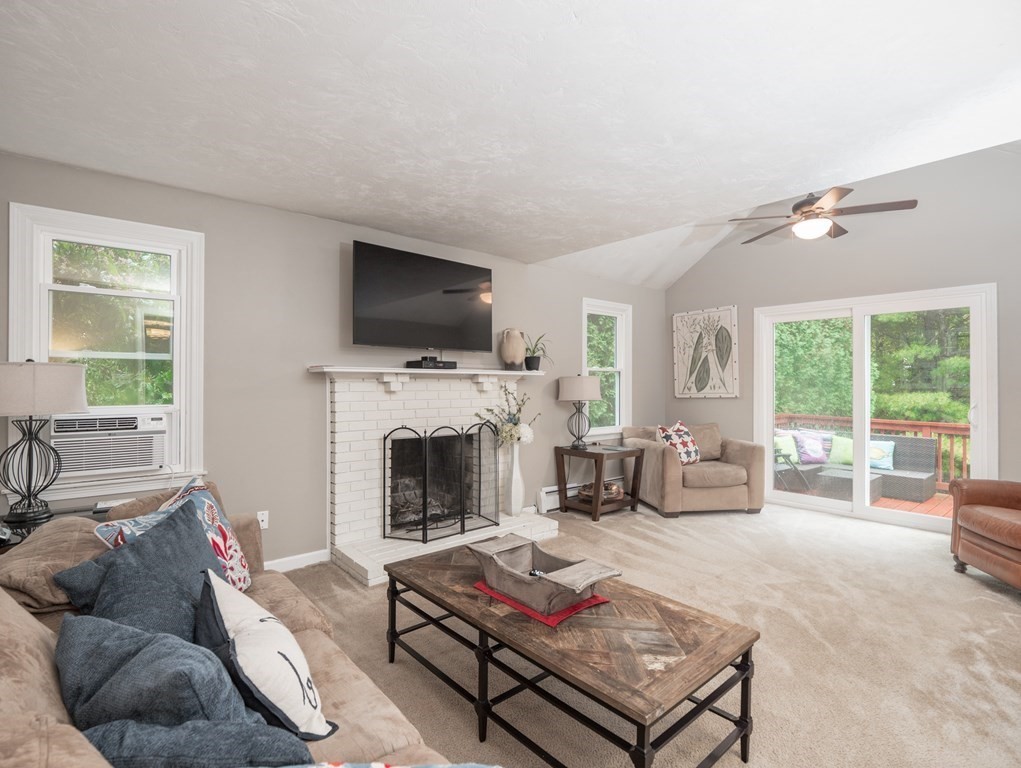 24 Stoneybrook Road Grafton, MA 01536 - Photo 12 of 42