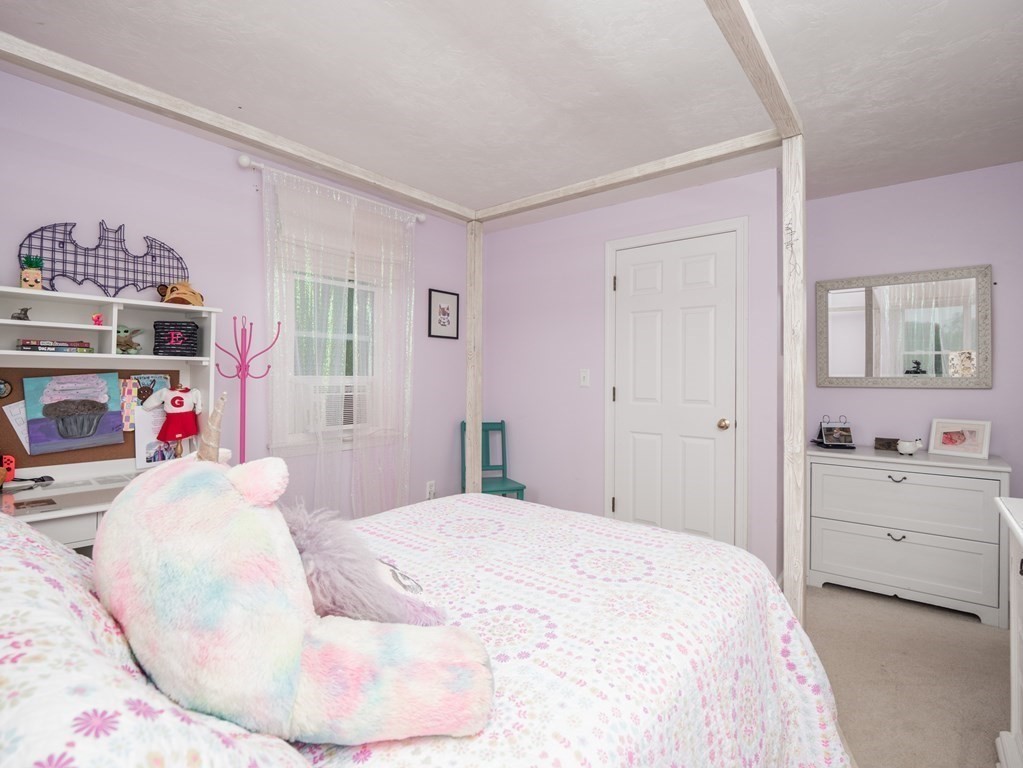 24 Stoneybrook Road Grafton, MA 01536 - Photo 23 of 42