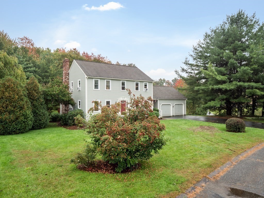 24 Stoneybrook Road Grafton, MA 01536 - Photo 32 of 42