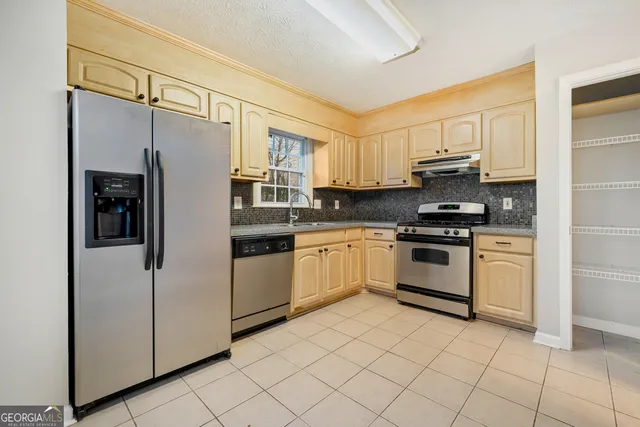 $262,000 | 2440 Windridge Drive Northeast, Conyers, GA 30013