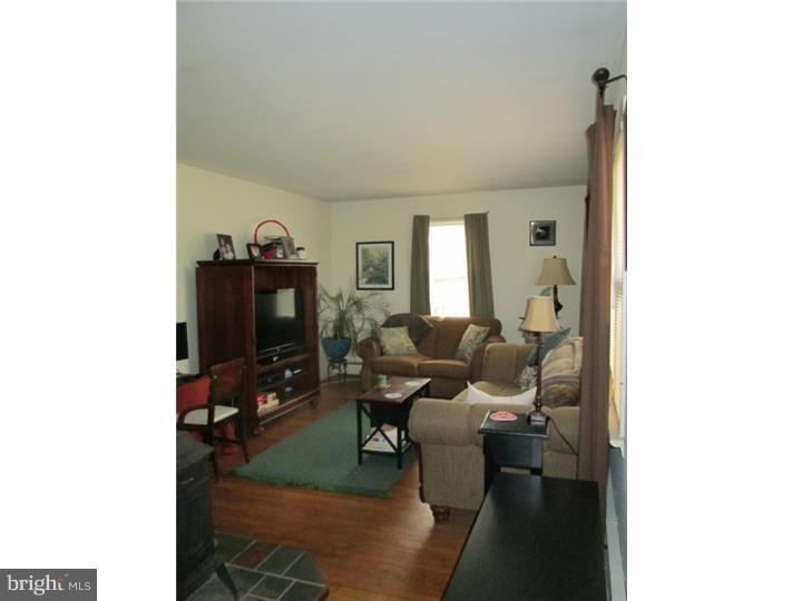321 Conover Road East Windsor, NJ 08520 - Photo 5 of 21 Gallery Image 5