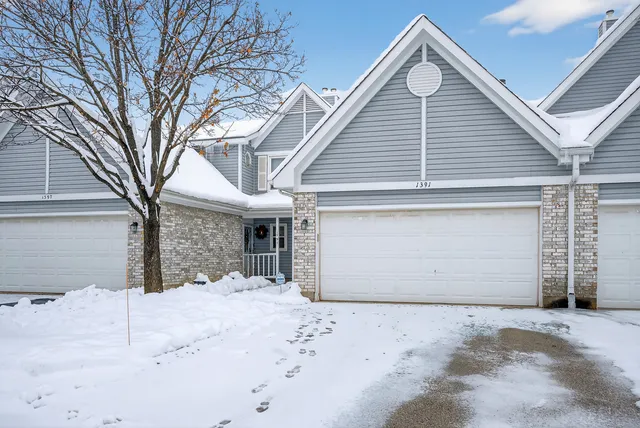 $2,600 | 1391 Sherwood Court, Gurnee, IL 60031