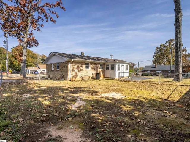 $269,000 | 806 South B Street, Easley, SC 29640