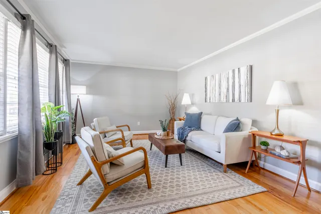 $269,000 | 806 South B Street, Easley, SC 29640