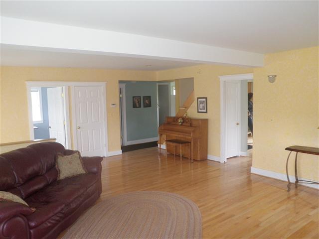 2760 Norton Lawn Street Rochester, MI 48307 - Photo 5 of 25 31069573-4.JPG